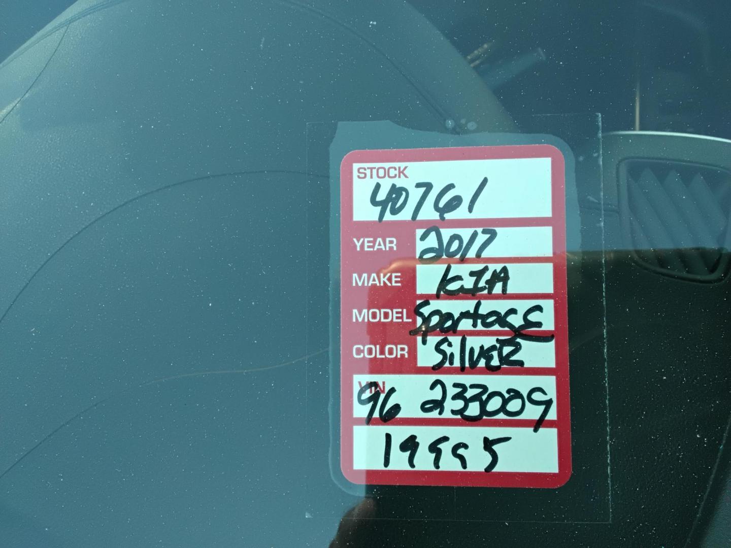 2017 SILVER /Black Kia Sportage EX FWD (KNDPN3AC1H7) with an 2.4L V6 DOHC 24V engine, 6A transmission, located at 6112 N Florida Avenue, Tampa, FL, 33604, (888) 521-5131, 27.954929, -82.459534 - $499 down plus tax & tag. - Photo#15