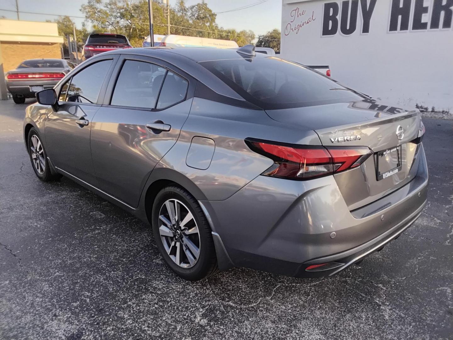 2020 GRAY /Grey Nissan Versa SV (3N1CN8EV8LL) with an 1.6L L4 DOHC 16V engine, CVT transmission, located at 6112 N Florida Avenue, Tampa, FL, 33604, (888) 521-5131, 27.954929, -82.459534 - $499 down plus tax & tag. - Photo#4
