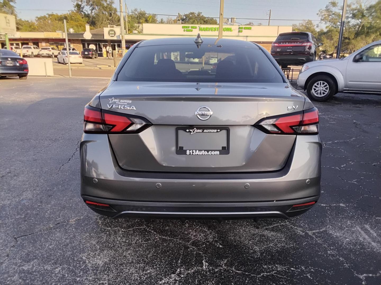 2020 GRAY /Grey Nissan Versa SV (3N1CN8EV8LL) with an 1.6L L4 DOHC 16V engine, CVT transmission, located at 6112 N Florida Avenue, Tampa, FL, 33604, (888) 521-5131, 27.954929, -82.459534 - $499 down plus tax & tag. - Photo#6
