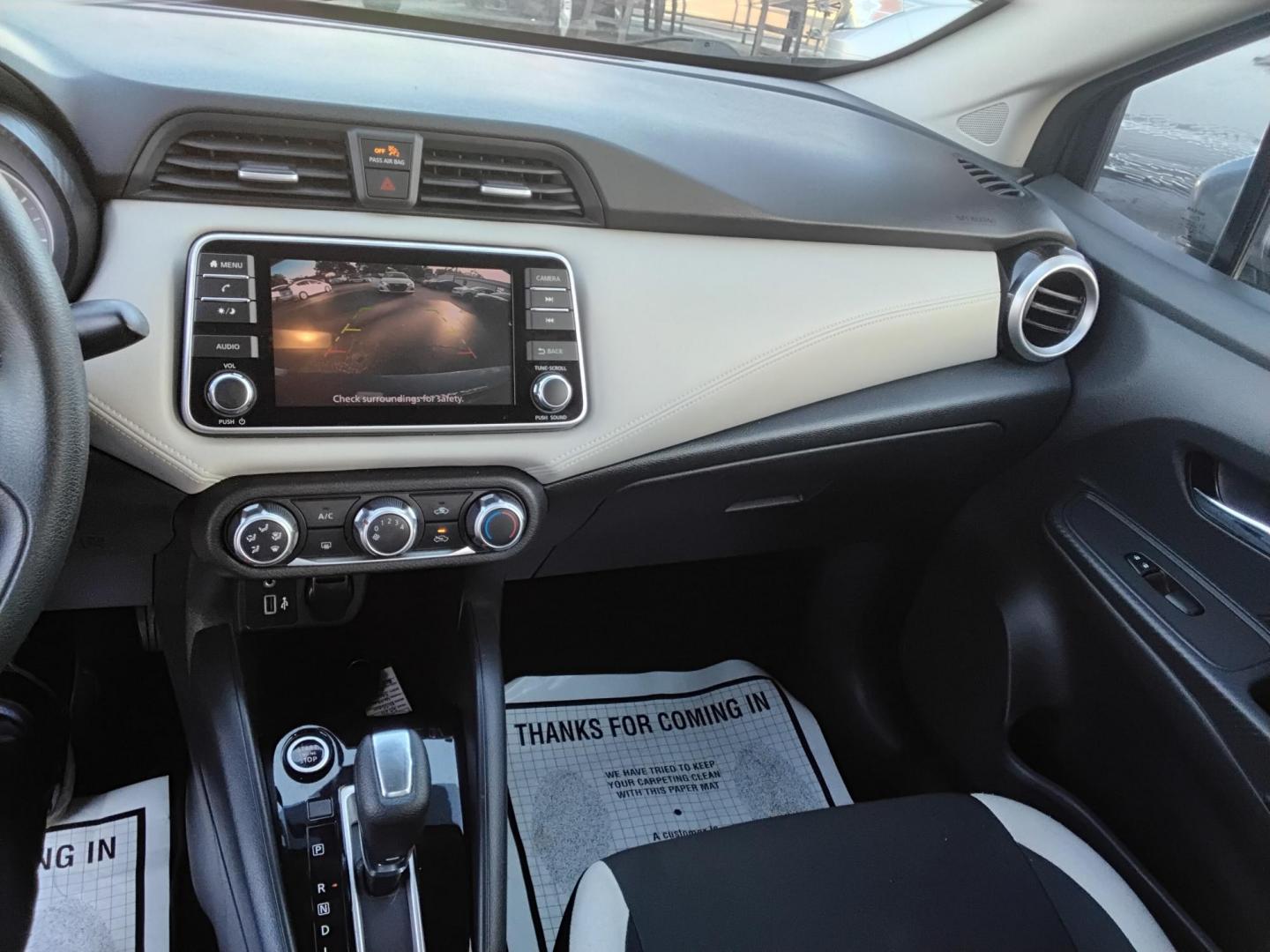 2020 GRAY /Grey Nissan Versa SV (3N1CN8EV8LL) with an 1.6L L4 DOHC 16V engine, CVT transmission, located at 6112 N Florida Avenue, Tampa, FL, 33604, (888) 521-5131, 27.954929, -82.459534 - $499 down plus tax & tag. - Photo#9