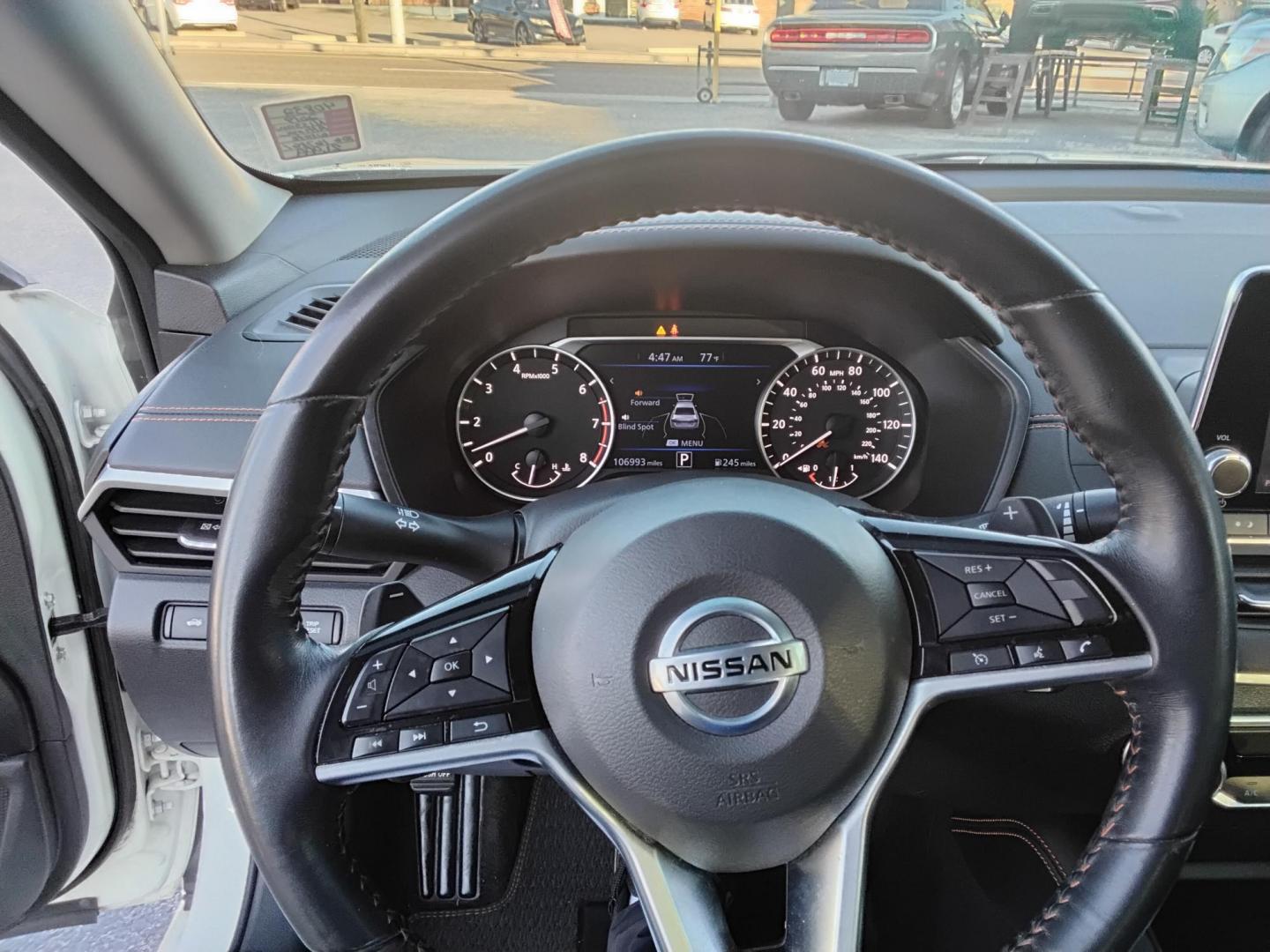 2019 White /Black Nissan Altima 2.5 SR (1N4BL4CVXKC) with an 2.5L L4 DOHC 16V engine, CVT transmission, located at 6112 N Florida Avenue, Tampa, FL, 33604, (888) 521-5131, 27.954929, -82.459534 - $499 down plus tax & tag.- Photo#9