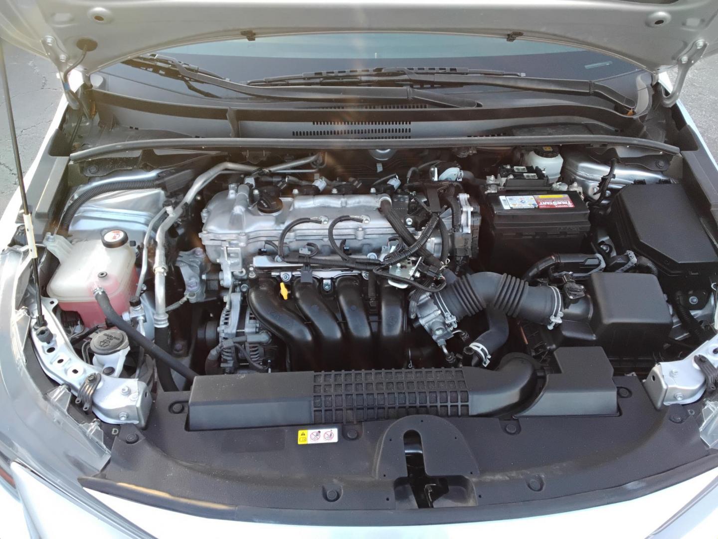2021 SILVER /Grey Toyota Corolla LE (JTDEPMAE4MJ) with an 1.8L L4 DOHC 16V engine, CVT transmission, located at 6112 N Florida Avenue, Tampa, FL, 33604, (888) 521-5131, 27.954929, -82.459534 - $499 down plus tax & tag. - Photo#14