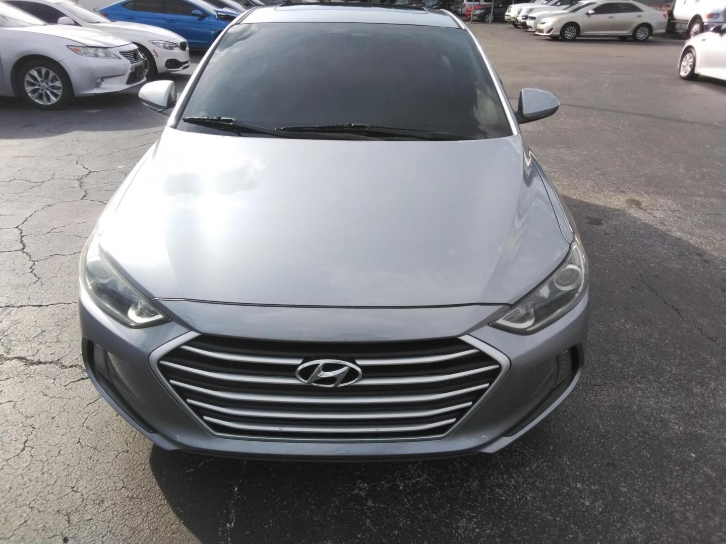 2017 GRAY /Grey Hyundai Elantra Limited (5NPD84LF8HH) with an 1.8L L4 DOHC 16V engine, 6A transmission, located at 6112 N Florida Avenue, Tampa, FL, 33604, (888) 521-5131, 27.954929, -82.459534 - $499 down plus tax & tag. - Photo#3