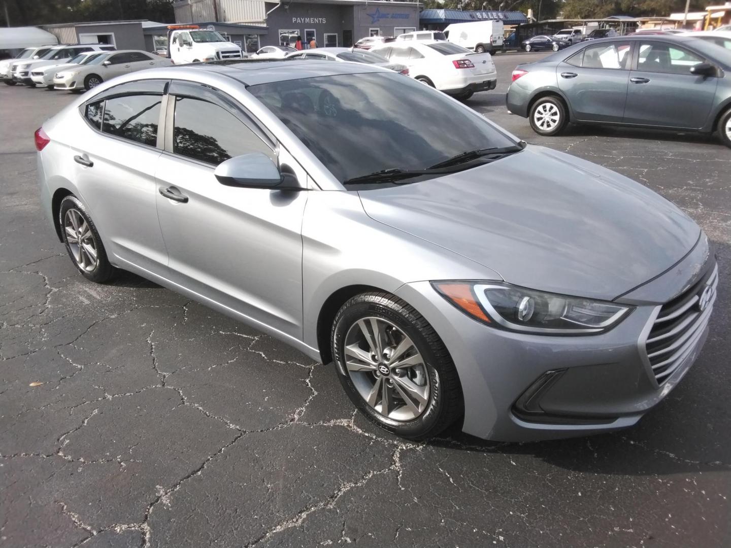 2017 GRAY /Grey Hyundai Elantra Limited (5NPD84LF8HH) with an 1.8L L4 DOHC 16V engine, 6A transmission, located at 6112 N Florida Avenue, Tampa, FL, 33604, (888) 521-5131, 27.954929, -82.459534 - $499 down plus tax & tag. - Photo#7