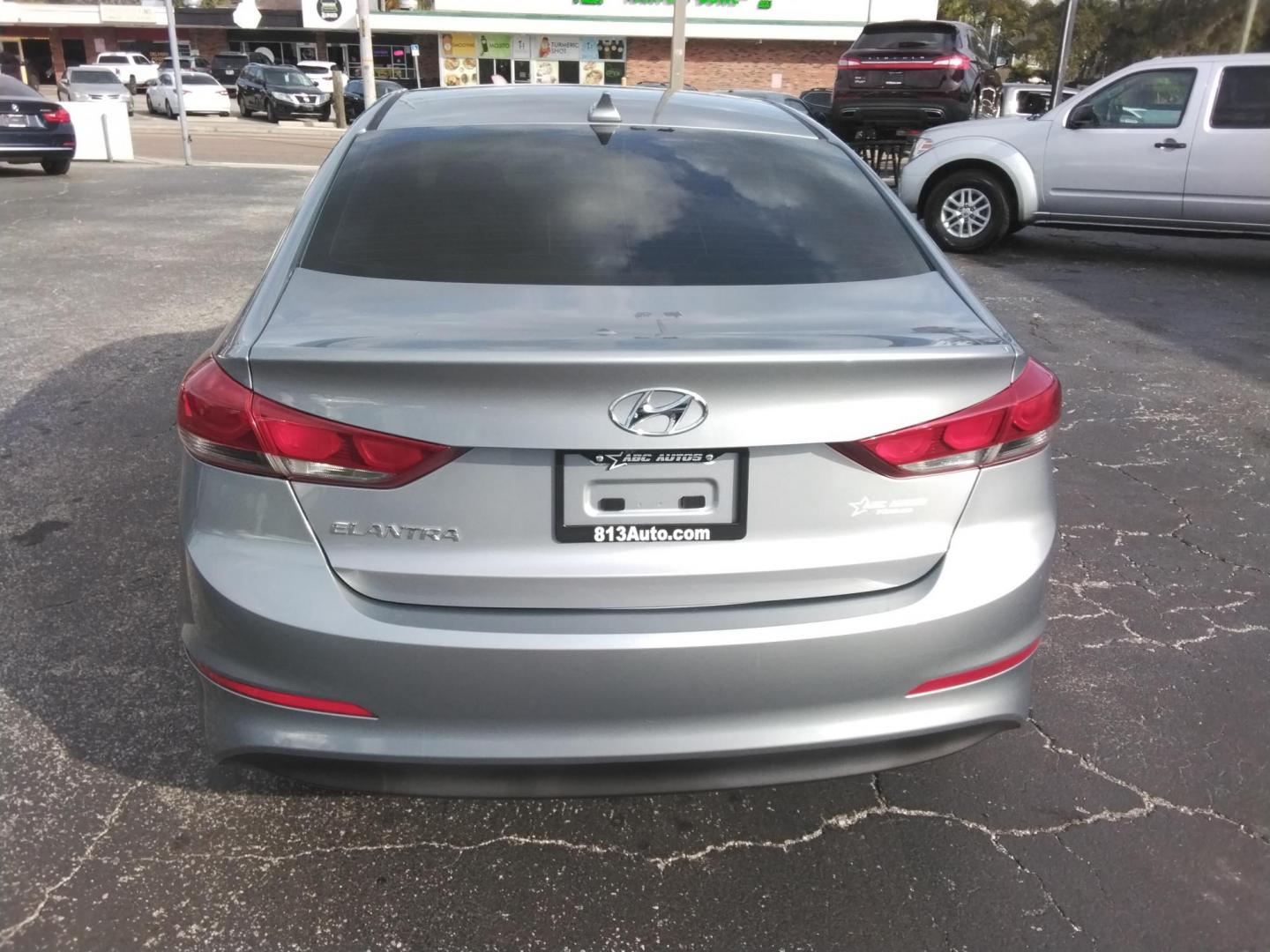 2017 GRAY /Grey Hyundai Elantra Limited (5NPD84LF8HH) with an 1.8L L4 DOHC 16V engine, 6A transmission, located at 6112 N Florida Avenue, Tampa, FL, 33604, (888) 521-5131, 27.954929, -82.459534 - $499 down plus tax & tag. - Photo#12