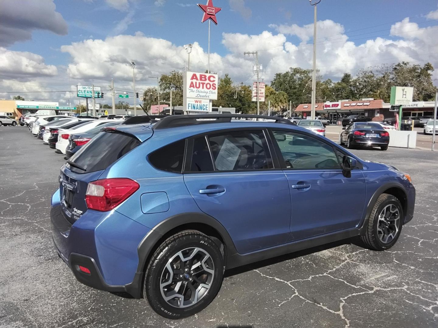 2016 BLUE /White Subaru XV Crosstrek 2.0i Premium CVT (JF2GPABC8G8) with an 2.0L L4 DOHC 16V engine, CVT transmission, located at 6112 N Florida Avenue, Tampa, FL, 33604, (888) 521-5131, 27.954929, -82.459534 - $499 down plus tax & tag. - Photo#3
