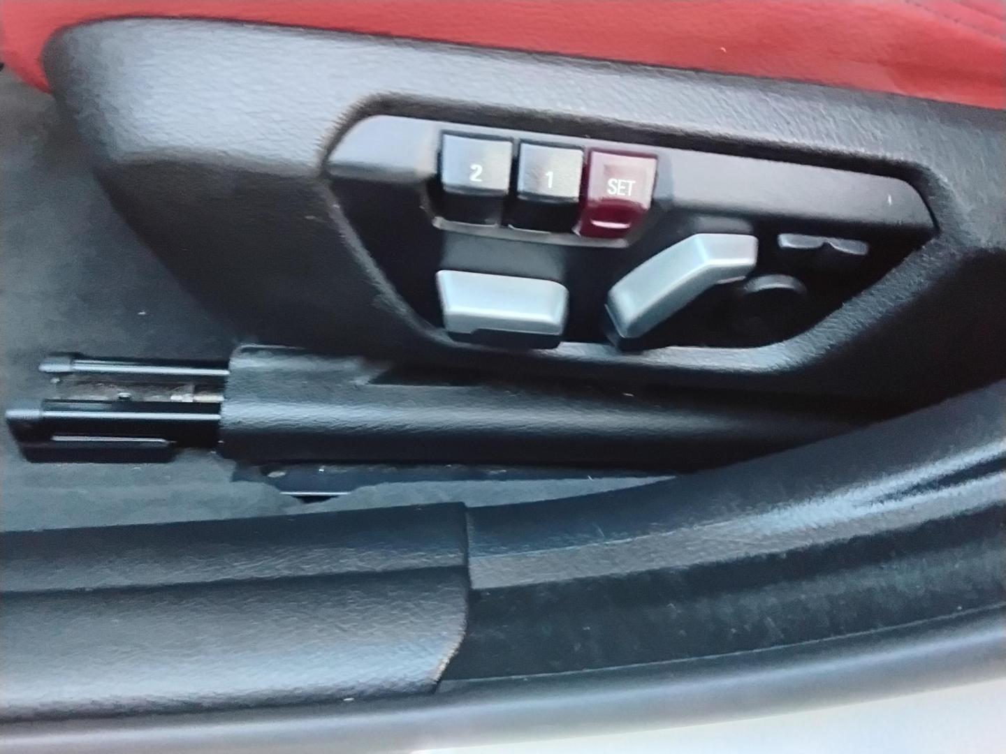 2017 White /Red BMW 4-Series Gran Coupe 430i (WBA4F7C58HG) with an 2.0L L4 DOHC 16V engine, 8A transmission, located at 6112 N Florida Avenue, Tampa, FL, 33604, (888) 521-5131, 27.954929, -82.459534 - $499 down plus tax & tag. - Photo#22