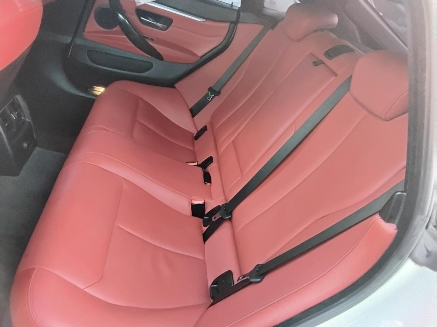 2017 White /Red BMW 4-Series Gran Coupe 430i (WBA4F7C58HG) with an 2.0L L4 DOHC 16V engine, 8A transmission, located at 6112 N Florida Avenue, Tampa, FL, 33604, (888) 521-5131, 27.954929, -82.459534 - $499 down plus tax & tag. - Photo#21