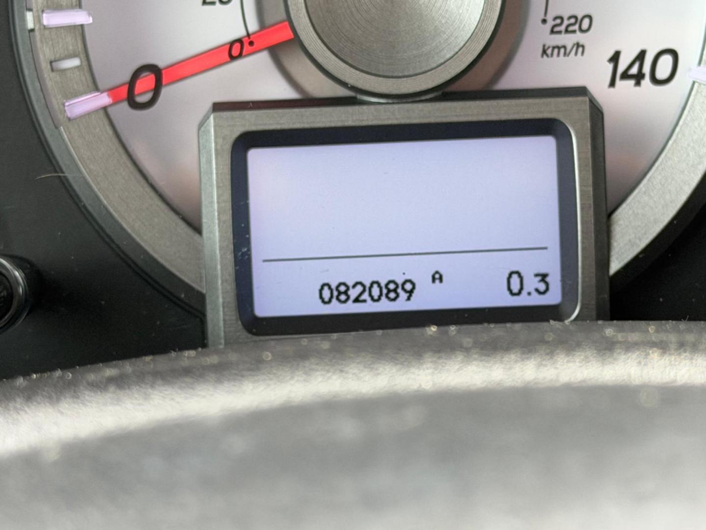 2015 White /Black Honda Pilot Touring 2WD 5-Spd AT with DVD (5FNYF3H96FB) with an 3.5L V6 SOHC 24V engine, 5-Speed Automatic transmission, located at 6112 N Florida Avenue, Tampa, FL, 33604, (888) 521-5131, 27.954929, -82.459534 - $499 DOWN PLUS TAX & TAG. - Photo#7