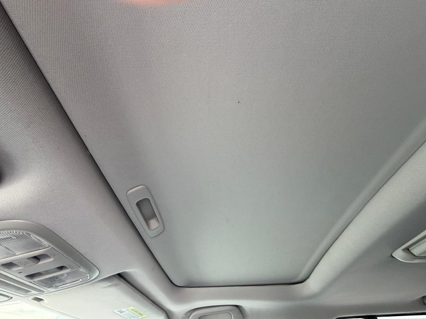 2015 White /Black Honda Pilot Touring 2WD 5-Spd AT with DVD (5FNYF3H96FB) with an 3.5L V6 SOHC 24V engine, 5-Speed Automatic transmission, located at 6112 N Florida Avenue, Tampa, FL, 33604, (888) 521-5131, 27.954929, -82.459534 - $499 DOWN PLUS TAX & TAG. - Photo#10