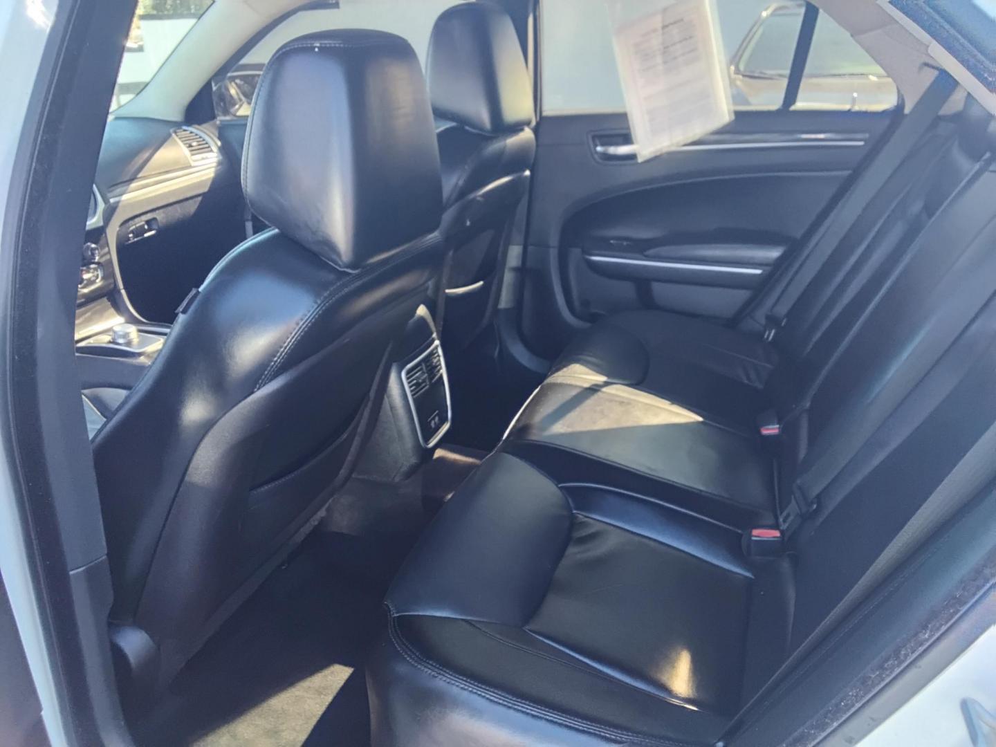 2015 White /Black Chrysler 300 Limited RWD (2C3CCAAG5FH) with an 3.6L V6 SOHC 24V engine, 8-Speed Automatic transmission, located at 6112 N Florida Avenue, Tampa, FL, 33604, (888) 521-5131, 27.954929, -82.459534 - $499 down plus tax & tag. - Photo#11