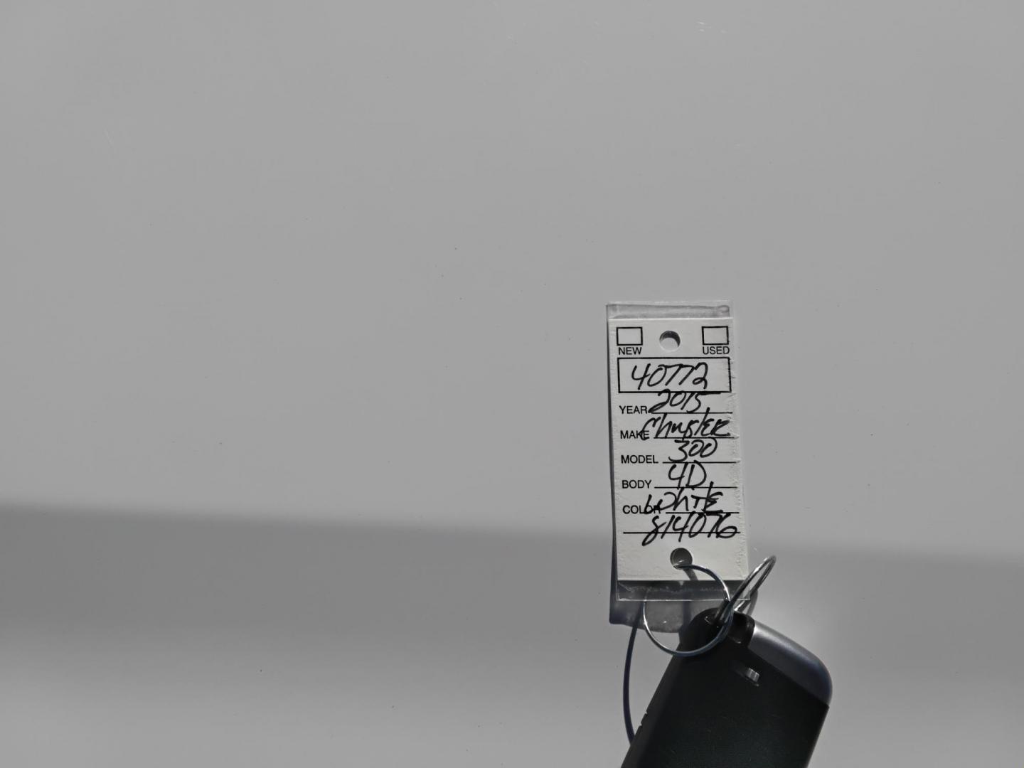 2015 White /Black Chrysler 300 Limited RWD (2C3CCAAG5FH) with an 3.6L V6 SOHC 24V engine, 8-Speed Automatic transmission, located at 6112 N Florida Avenue, Tampa, FL, 33604, (888) 521-5131, 27.954929, -82.459534 - $499 down plus tax & tag. - Photo#13