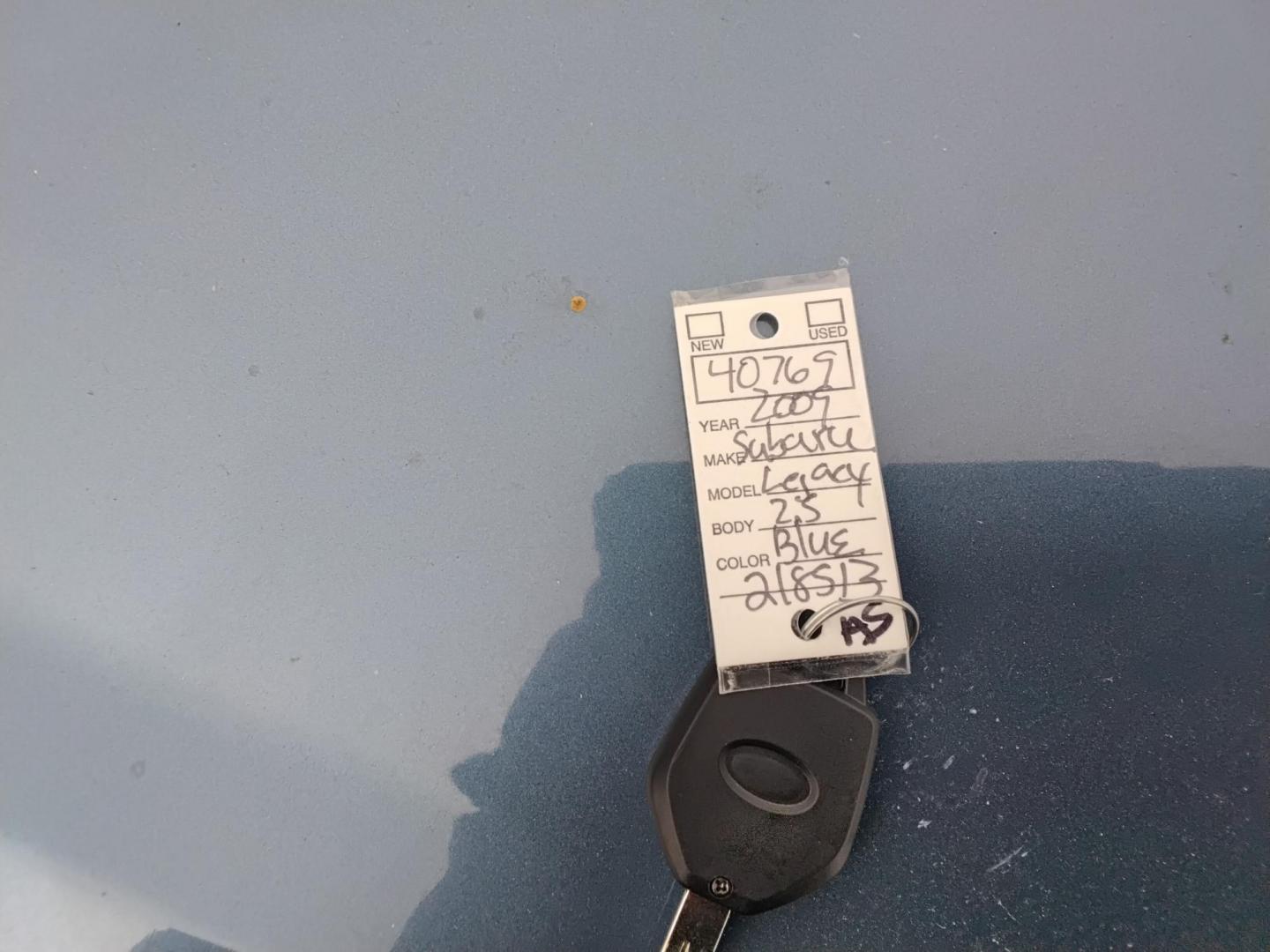 2009 BLUE /Beige Subaru Legacy 2.5i (4S3BL616397) with an 2.5L H4 SOHC 16V engine, located at 6112 N Florida Avenue, Tampa, FL, 33604, (888) 521-5131, 27.954929, -82.459534 - $499 DOWN PLUS TAX $ TAG. - Photo#13