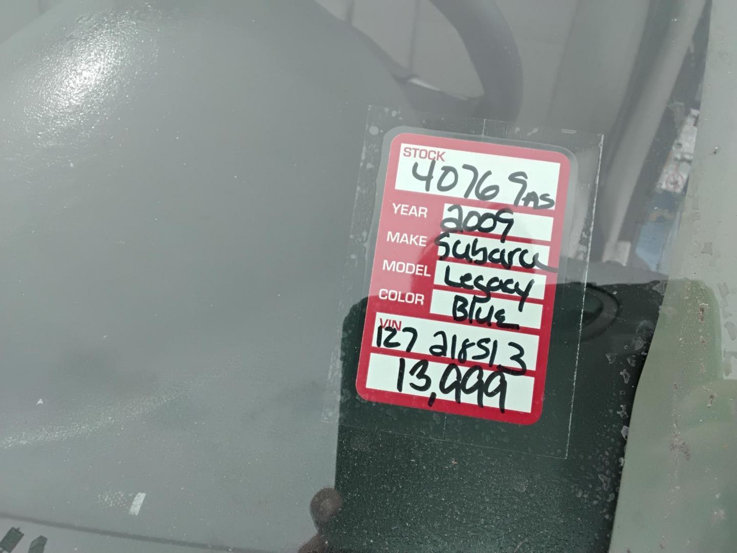 2009 BLUE /Beige Subaru Legacy 2.5i (4S3BL616397) with an 2.5L H4 SOHC 16V engine, located at 6112 N Florida Avenue, Tampa, FL, 33604, (888) 521-5131, 27.954929, -82.459534 - $499 DOWN PLUS TAX $ TAG. - Photo#16