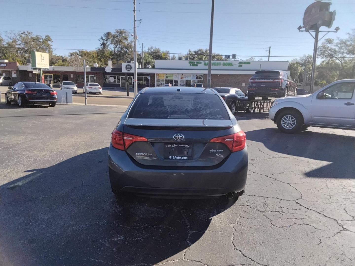 2017 GRAY /Grey Toyota Corolla SE CVT (5YFBURHE1HP) with an 1.8L L4 DOHC 16V engine, CVT transmission, located at 6112 N Florida Avenue, Tampa, FL, 33604, (888) 521-5131, 27.954929, -82.459534 - $499 down plus tax & tag. - Photo#6