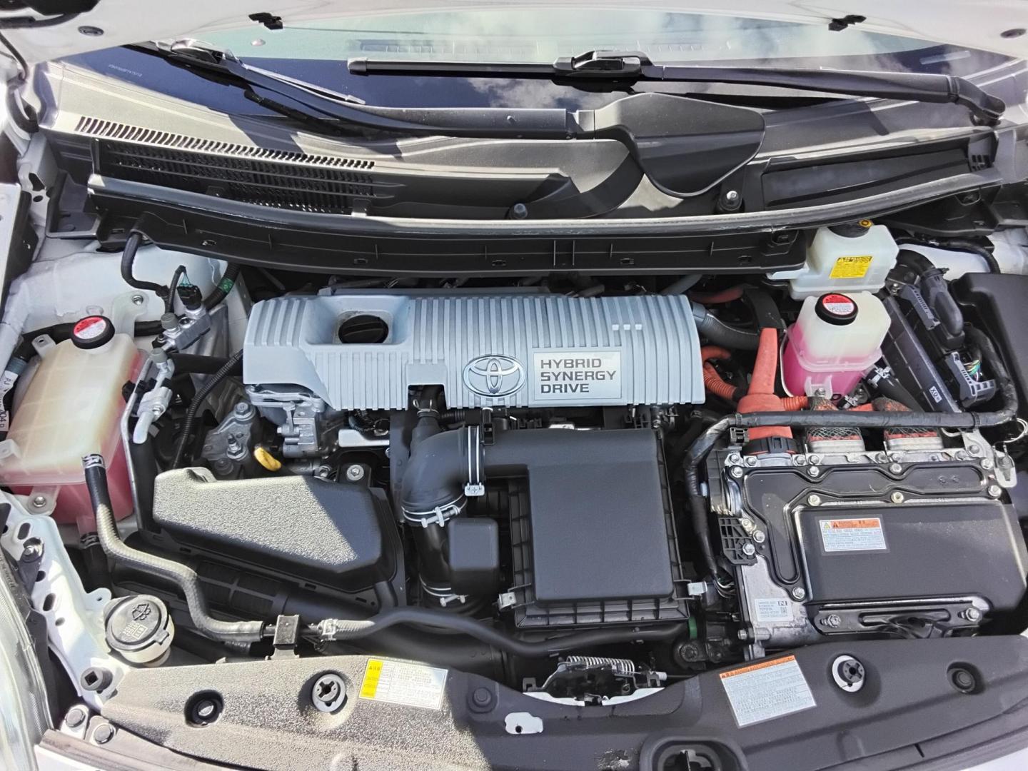 2015 White /Beige Toyota Prius Four (JTDKN3DU6F0) with an 1.8L L4 DOHC 16V HYBRID engine, Continuously Variable Transmission transmission, located at 6112 N Florida Avenue, Tampa, FL, 33604, (888) 521-5131, 27.954929, -82.459534 - $499 down plus tax & tag. - Photo#12