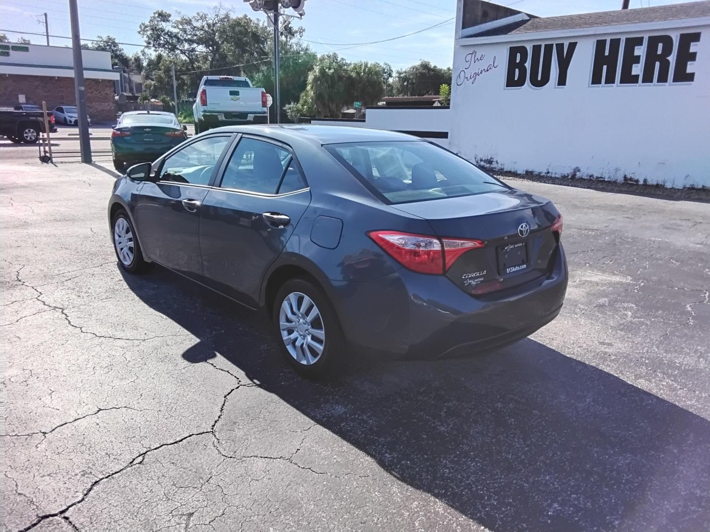 2017 GRAY /grey Toyota Corolla L CVT (2T1BURHE1HC) with an 1.8L L4 DOHC 16V engine, CVT transmission, located at 6112 N Florida Avenue, Tampa, FL, 33604, (888) 521-5131, 27.954929, -82.459534 - $499 down plus tax & tag.- Photo#5