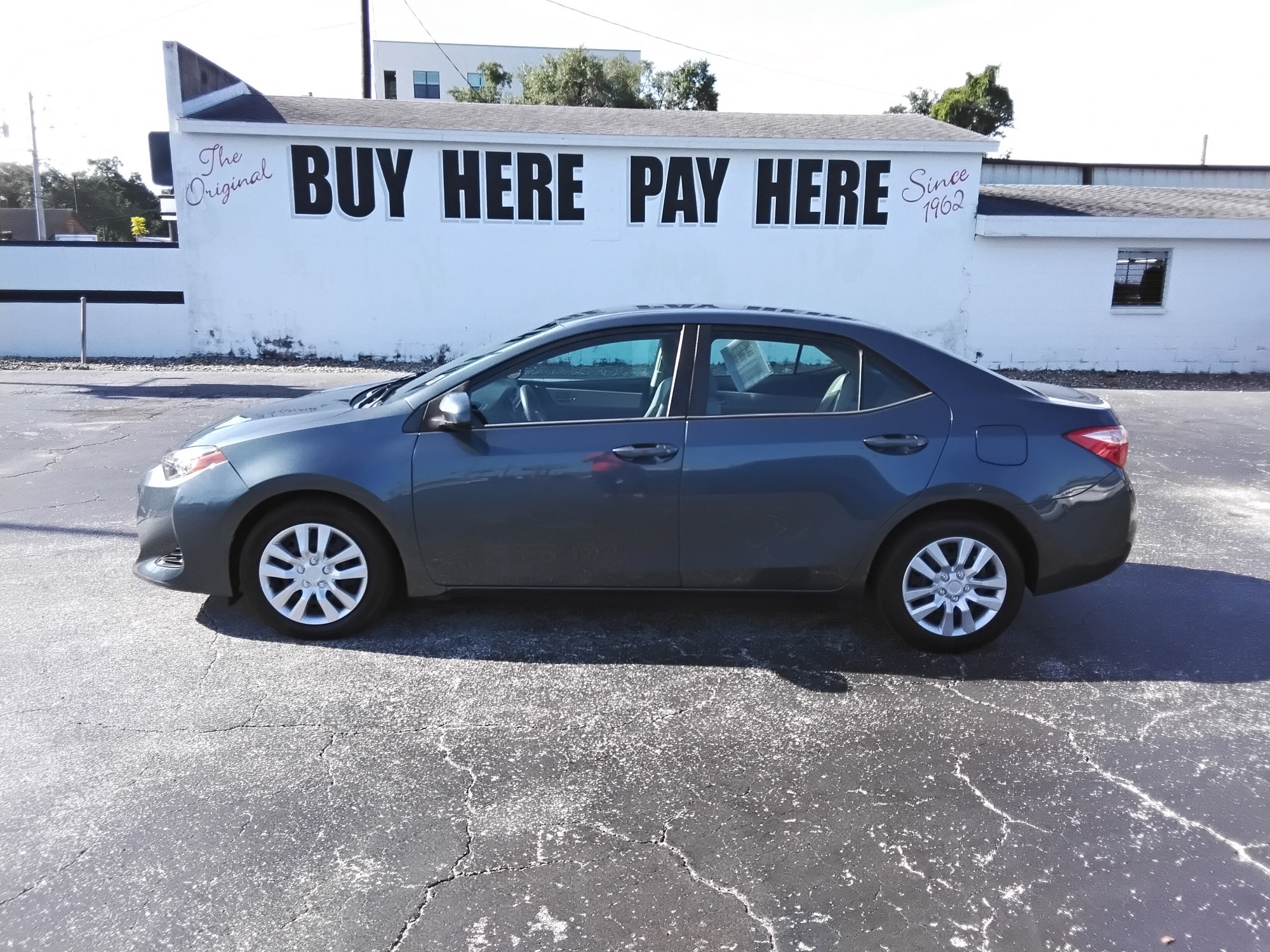 photo of 2017 Toyota Corolla L CVT