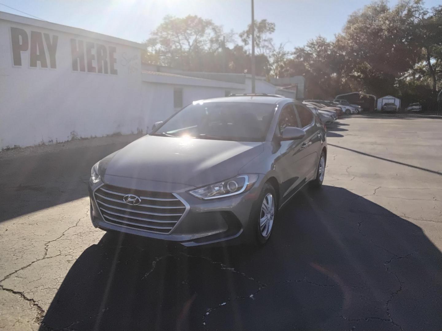 2017 GRAY /Beige Hyundai Elantra SE 6AT (KMHD74LF1HU) with an 1.8L L4 DOHC 16V engine, 6A transmission, located at 6112 N Florida Avenue, Tampa, FL, 33604, (888) 521-5131, 27.954929, -82.459534 - $499 down plus tax & tag. - Photo#1
