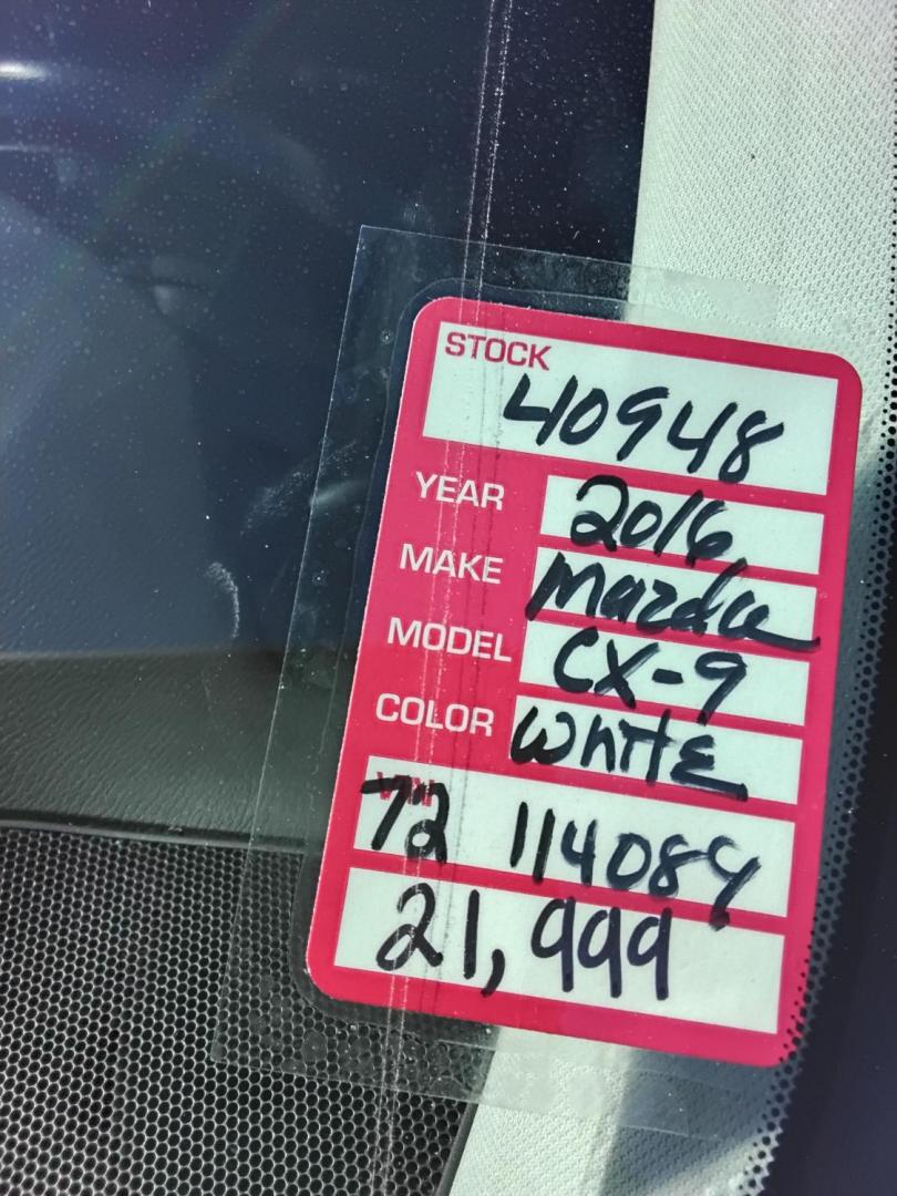 2016 White /Grey Mazda CX-9 Sport FWD (JM3TCABY9G0) with an 2.5L L4 DOHC 16V engine, 6A transmission, located at 6112 N Florida Avenue, Tampa, FL, 33604, (888) 521-5131, 27.954929, -82.459534 - $499 DOWN PLUS TAX & TAG. - Photo#25