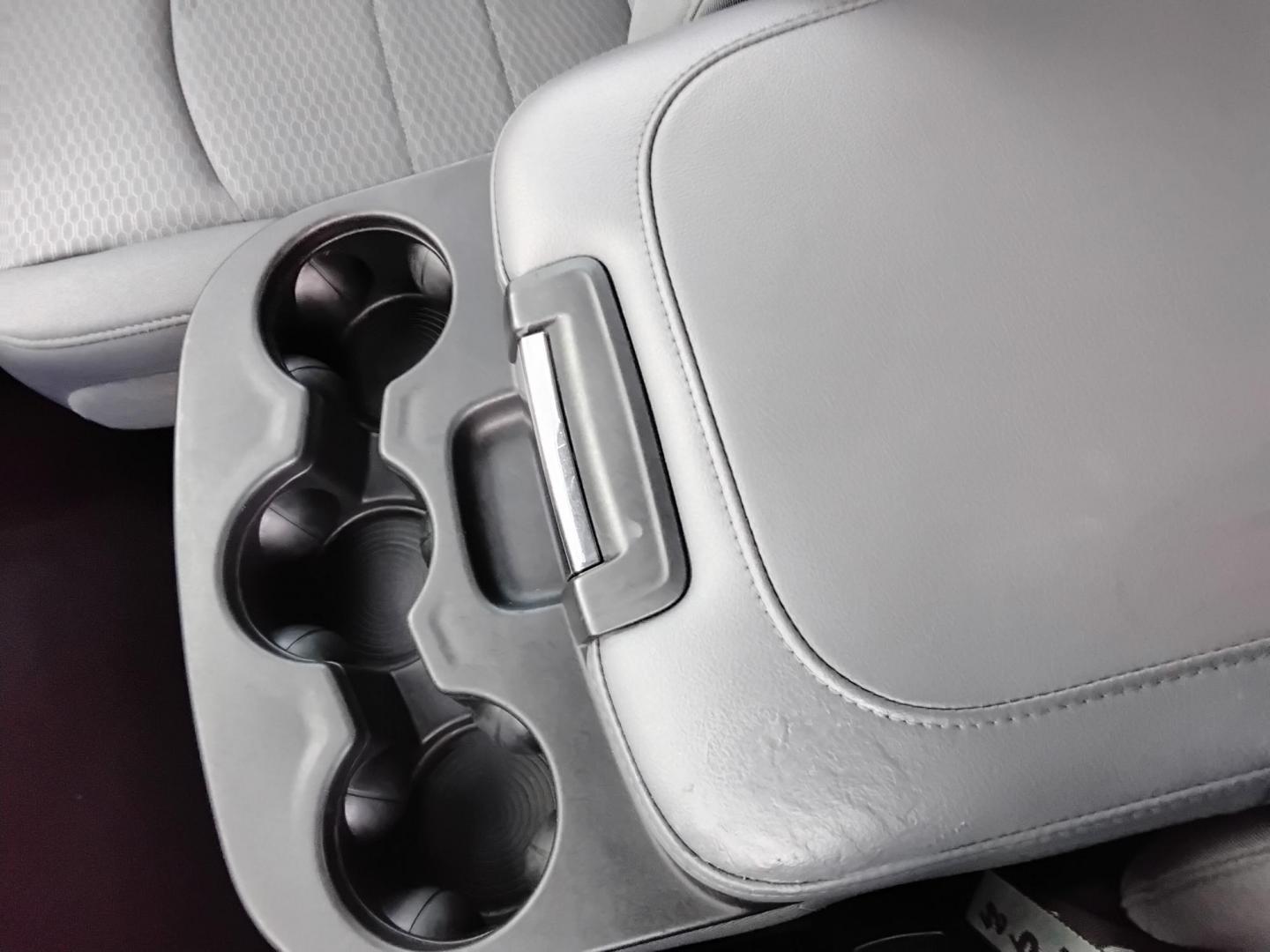 2013 RED /Grey RAM 1500 Tradesman Quad Cab 2WD (1C6RR6FT0DS) with an 5.7L V8 OHV 16V engine, 6-Speed Automatic transmission, located at 6112 N Florida Avenue, Tampa, FL, 33604, (888) 521-5131, 27.954929, -82.459534 - $499 DOWN PLUS TAX & TAG. - Photo#19