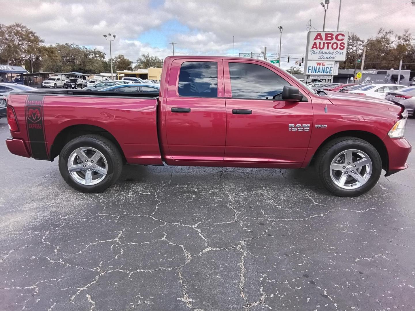 2013 RED /Grey RAM 1500 Tradesman Quad Cab 2WD (1C6RR6FT0DS) with an 5.7L V8 OHV 16V engine, 6-Speed Automatic transmission, located at 6112 N Florida Avenue, Tampa, FL, 33604, (888) 521-5131, 27.954929, -82.459534 - $499 DOWN PLUS TAX & TAG. - Photo#4