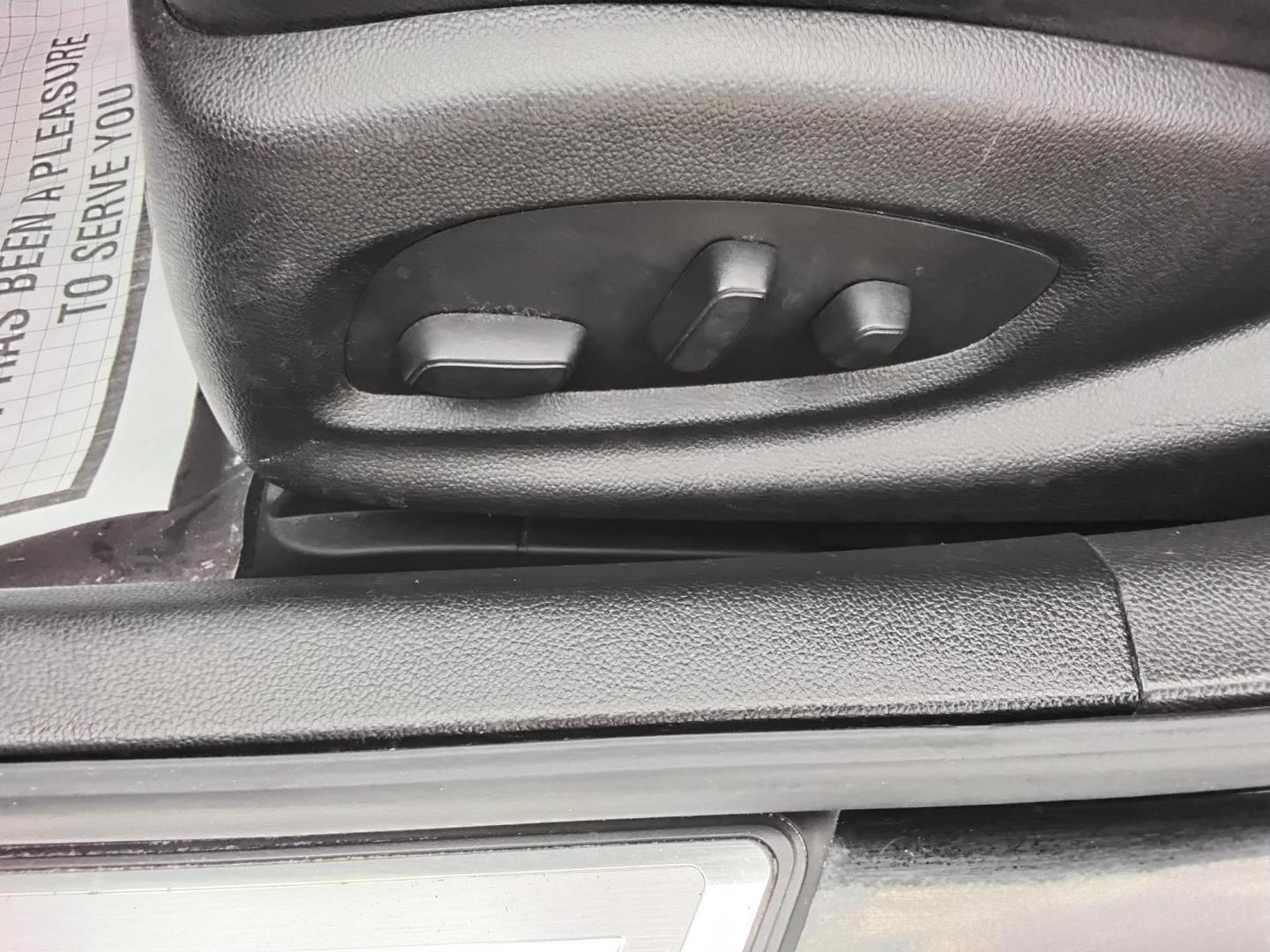 2016 BLACK /Grey Cadillac CTS 2.0L Turbo Luxury RWD (1G6AR5SX3G0) with an 2.0L L4 DOHC 24V TURBO engine, 6A transmission, located at 6112 N Florida Avenue, Tampa, FL, 33604, (888) 521-5131, 27.954929, -82.459534 - $499 down plus tax & tag. - Photo#21