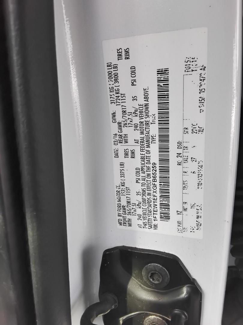 2016 White /Grey Ford F-150 XLT SuperCrew 6.5-ft. Bed 4WD (1FTEW1EFXGF) with an 5.0L V8 engine, 6A transmission, located at 6112 N Florida Avenue, Tampa, FL, 33604, (888) 521-5131, 27.954929, -82.459534 - $499 DOWN PLUS TAX & TAG. - Photo#24