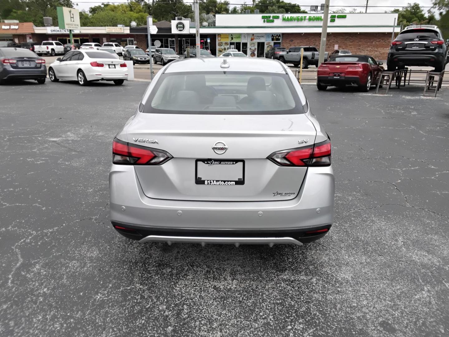2020 SILVER /Grey Nissan Versa SV (3N1CN8EV6LL) with an 1.6L L4 DOHC 16V engine, CVT transmission, located at 6112 N Florida Avenue, Tampa, FL, 33604, (888) 521-5131, 27.954929, -82.459534 - $499 DOWN PLUS TAX & TAG. - Photo#7
