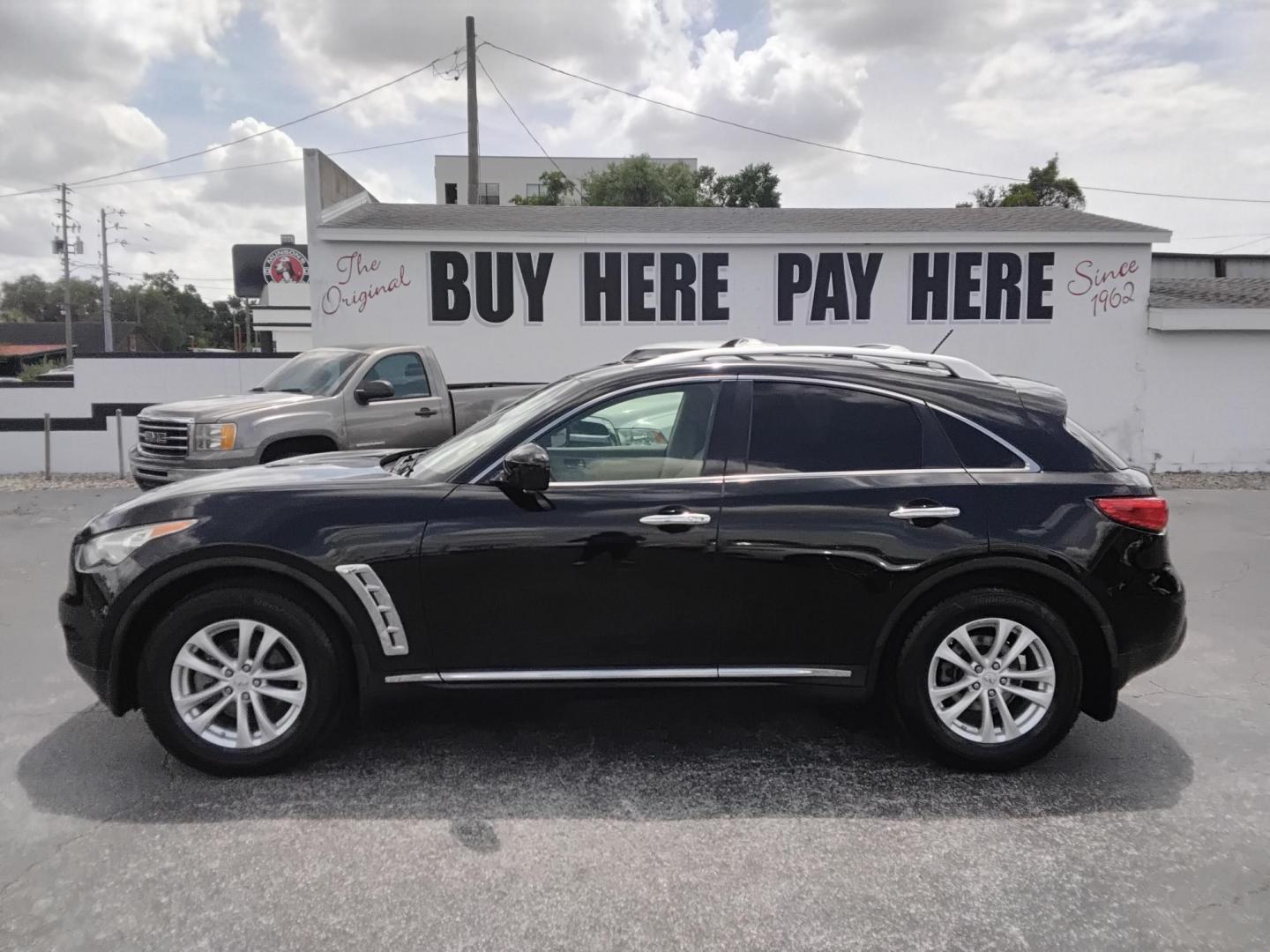 2012 BLACK /Beige Infiniti FX FX35 2WD (JN8AS1MU8CM) with an 3.5L V6 DOHC 24V engine, 5-Speed Automatic transmission, located at 6112 N Florida Avenue, Tampa, FL, 33604, (888) 521-5131, 27.954929, -82.459534 - $499 DOWN PLUS TAX & TAG. - Photo#0