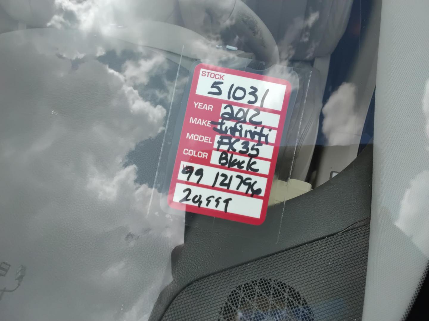 2012 BLACK /Beige Infiniti FX FX35 2WD (JN8AS1MU8CM) with an 3.5L V6 DOHC 24V engine, 5-Speed Automatic transmission, located at 6112 N Florida Avenue, Tampa, FL, 33604, (888) 521-5131, 27.954929, -82.459534 - $499 DOWN PLUS TAX & TAG. - Photo#12