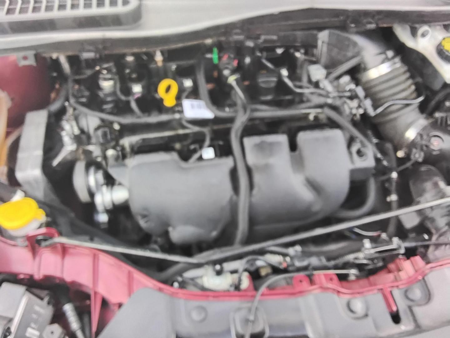 2018 RED /Beige Ford Escape Titanium FWD (1FMCU0J93JU) with an 2.0L L4 DOHC 16V engine, 6A transmission, located at 6112 N Florida Avenue, Tampa, FL, 33604, (888) 521-5131, 27.954929, -82.459534 - $499 DOWN PLUS TAX & TAG. - Photo#25