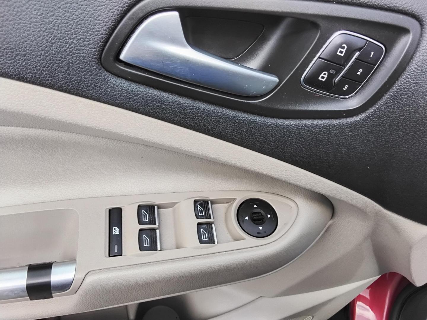 2018 RED /Beige Ford Escape Titanium FWD (1FMCU0J93JU) with an 2.0L L4 DOHC 16V engine, 6A transmission, located at 6112 N Florida Avenue, Tampa, FL, 33604, (888) 521-5131, 27.954929, -82.459534 - $499 DOWN PLUS TAX & TAG. - Photo#22