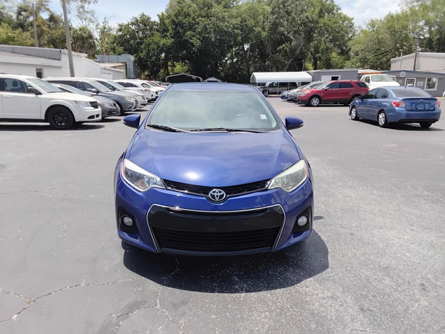 2015 BLUE /Black Toyota Corolla L 4-Speed AT (2T1BURHE0FC) with an 1.8L L4 DOHC 16V engine, 4-Speed Automatic transmission, located at 6112 N Florida Avenue, Tampa, FL, 33604, (888) 521-5131, 27.954929, -82.459534 - $499 DOWN PLUS TAX & TAG. - Photo#1
