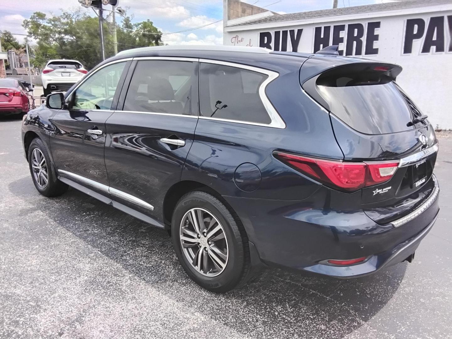 2017 BLUE /Beige Infiniti QX60 Base AWD (5N1DL0MMXHC) with an 3.5L V6 DOHC 24V engine, CVT transmission, located at 6112 N Florida Avenue, Tampa, FL, 33604, (888) 521-5131, 27.954929, -82.459534 - $499 down plus tax & tag. - Photo#11
