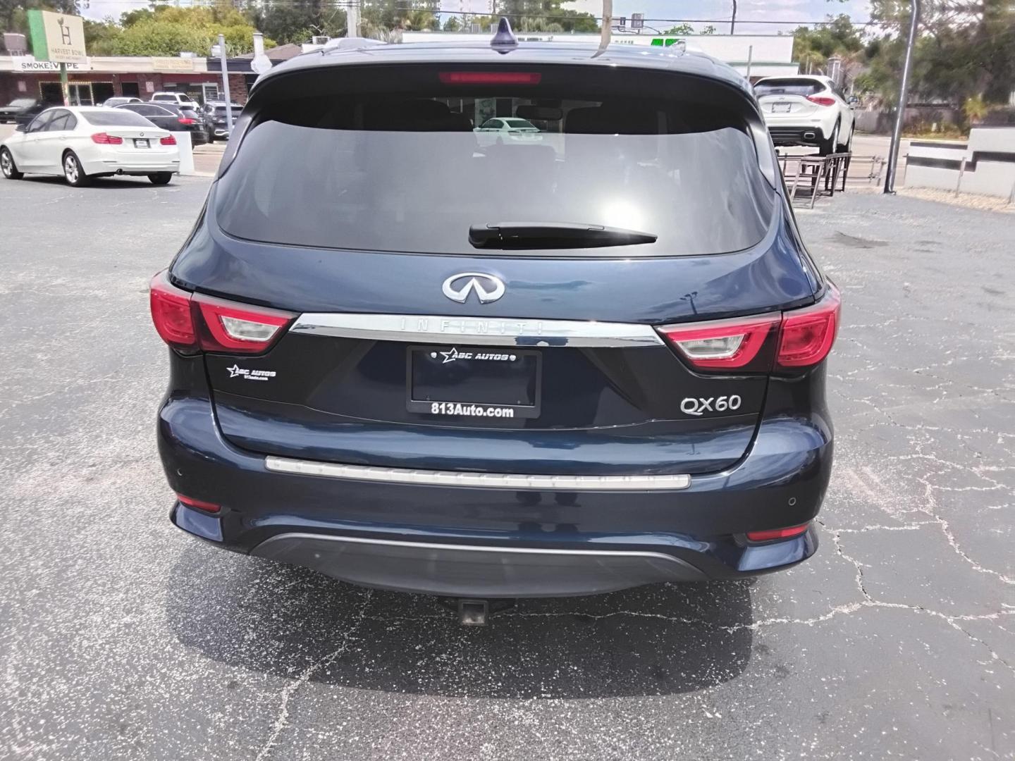 2017 BLUE /Beige Infiniti QX60 Base AWD (5N1DL0MMXHC) with an 3.5L V6 DOHC 24V engine, CVT transmission, located at 6112 N Florida Avenue, Tampa, FL, 33604, (888) 521-5131, 27.954929, -82.459534 - $499 down plus tax & tag. - Photo#12