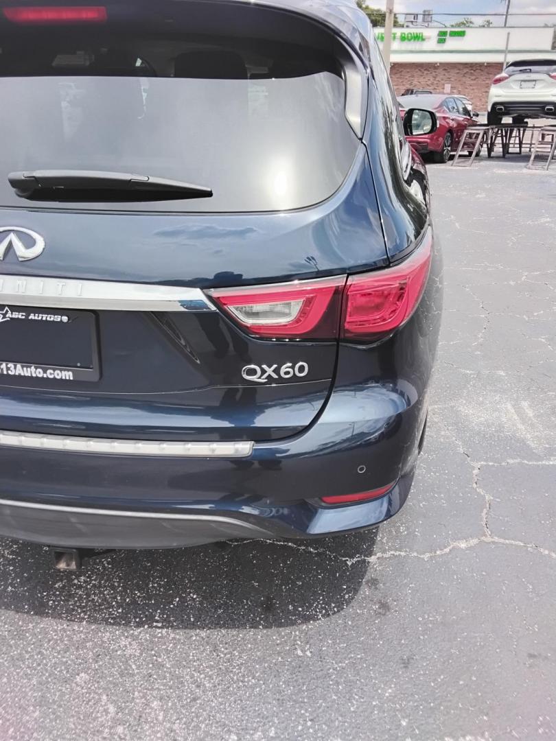2017 BLUE /Beige Infiniti QX60 Base AWD (5N1DL0MMXHC) with an 3.5L V6 DOHC 24V engine, CVT transmission, located at 6112 N Florida Avenue, Tampa, FL, 33604, (888) 521-5131, 27.954929, -82.459534 - $499 down plus tax & tag. - Photo#9