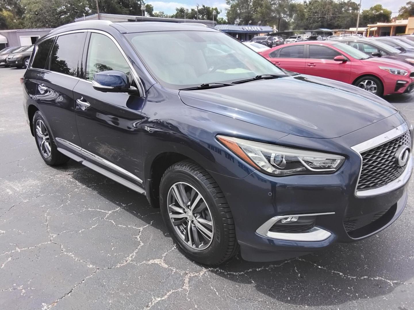 2017 BLUE /Beige Infiniti QX60 Base AWD (5N1DL0MMXHC) with an 3.5L V6 DOHC 24V engine, CVT transmission, located at 6112 N Florida Avenue, Tampa, FL, 33604, (888) 521-5131, 27.954929, -82.459534 - $499 down plus tax & tag. - Photo#4
