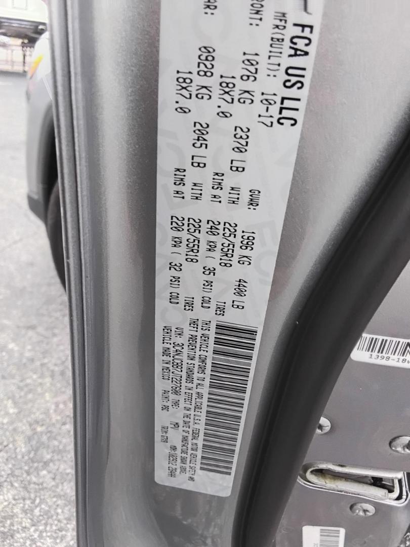 2018 SILVER /Black Jeep Compass Sport FWD (3C4NJCBB7JT) with an 2.4L L4 DOHC 16V engine, located at 6112 N Florida Avenue, Tampa, FL, 33604, (888) 521-5131, 27.954929, -82.459534 - $499 down plus tax & tag. - Photo#20