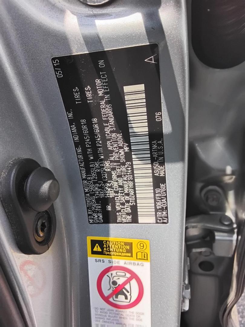 2015 SILVER /Grey Toyota Highlander LE FWD I4 (5TDZARFH8FS) with an 2.7L L4 DOHC 16V engine, 6-Speed Automatic transmission, located at 6112 N Florida Avenue, Tampa, FL, 33604, (888) 521-5131, 27.954929, -82.459534 - $499 down plus tax & tag.- Photo#24