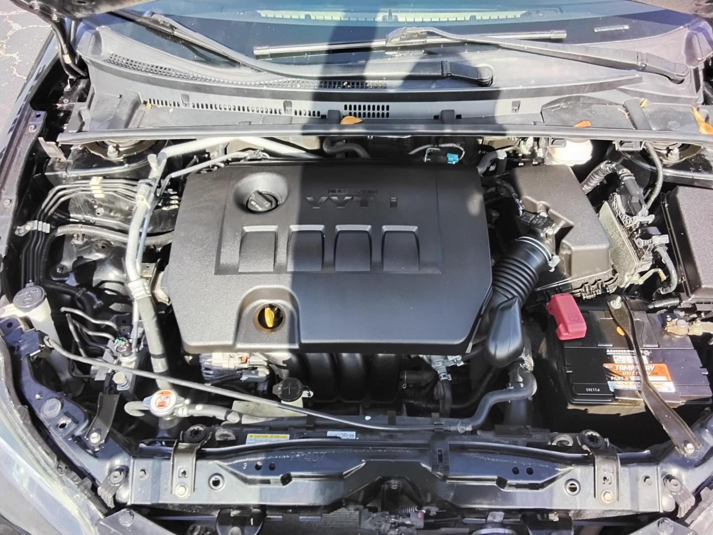 2019 BLACK /White Toyota Corolla SE CVT (2T1BURHE4KC) with an 1.8L L4 DOHC 16V engine, CVT transmission, located at 6112 N Florida Avenue, Tampa, FL, 33604, (888) 521-5131, 27.954929, -82.459534 - $499 DOWN PLUS TAX & TAG- Photo#12