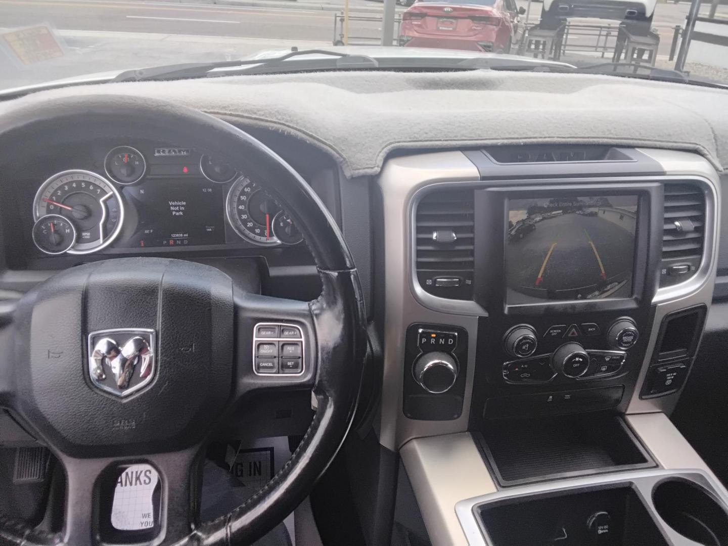 2015 White /Grey RAM 1500 SLT Crew Cab SWB 2WD (1C6RR6LTXFS) with an 5.7L V8 OHV 16V engine, 6-Speed Automatic transmission, located at 6112 N Florida Avenue, Tampa, FL, 33604, (888) 521-5131, 27.954929, -82.459534 - $499 DOWN PLUS TAX & TAG. - Photo#5