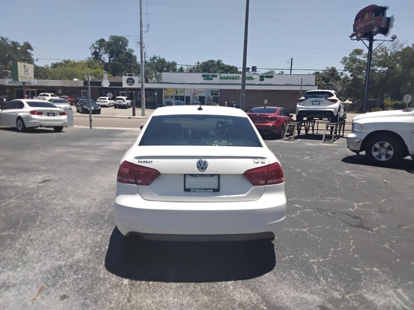 2014 White /BLACK Volkswagen Passat 1.8T SE AT (1VWBS7A38EC) with an 1.8L L4 TURBO DIESEL engine, 6-Speed Automatic transmission, located at 6112 N Florida Avenue, Tampa, FL, 33604, (888) 521-5131, 27.954929, -82.459534 - $499 DOWN PLUS TAX & TAG. - Photo#3