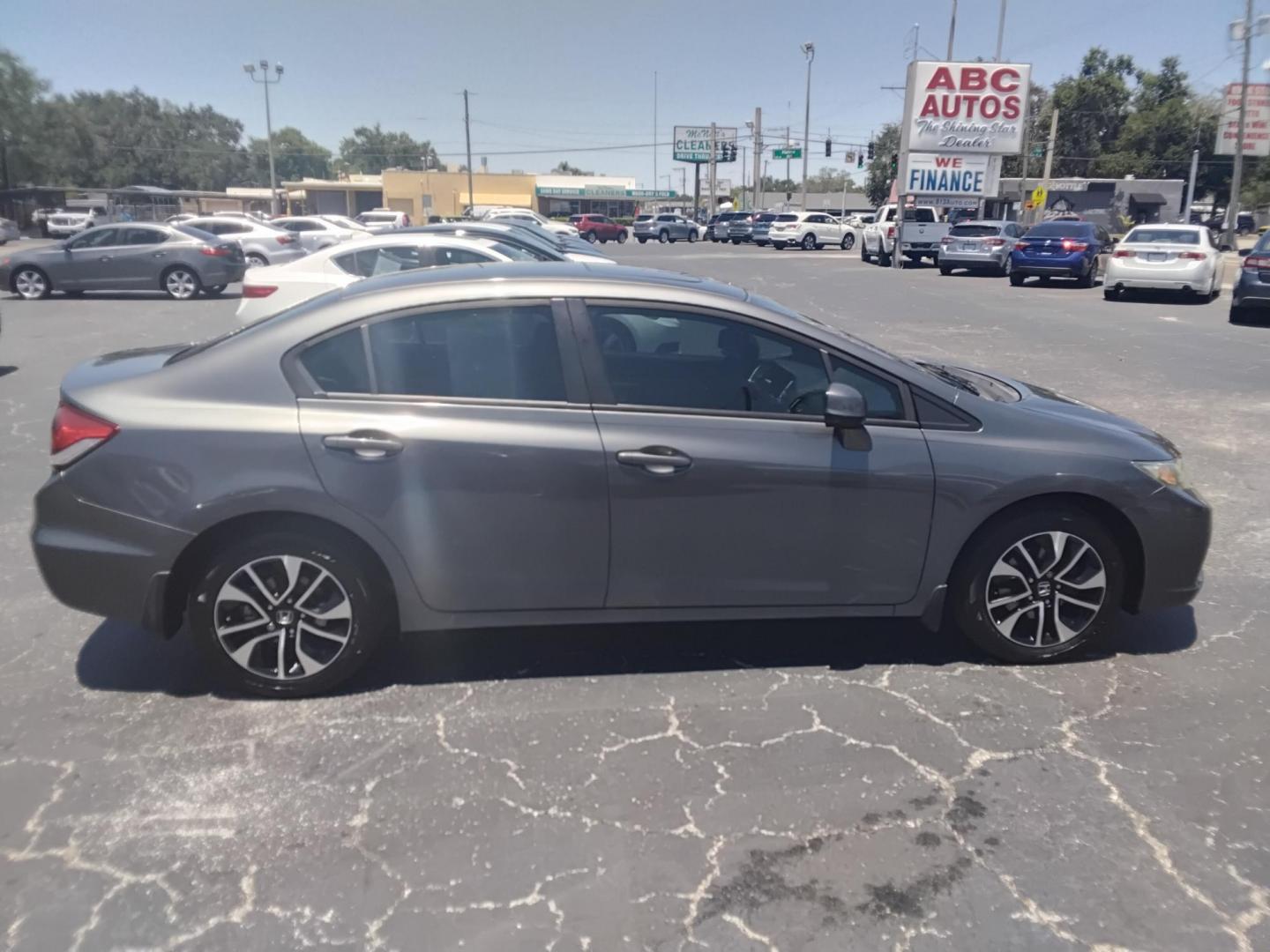2013 GRAY /Beige Honda Civic EX Sedan 5-Speed AT (19XFB2F88DE) with an 1.8L L4 SOHC 16V engine, 5-Speed Automatic transmission, located at 6112 N Florida Avenue, Tampa, FL, 33604, (888) 521-5131, 27.954929, -82.459534 - $499 DOWN PLUS TAX & TAG.- Photo#2