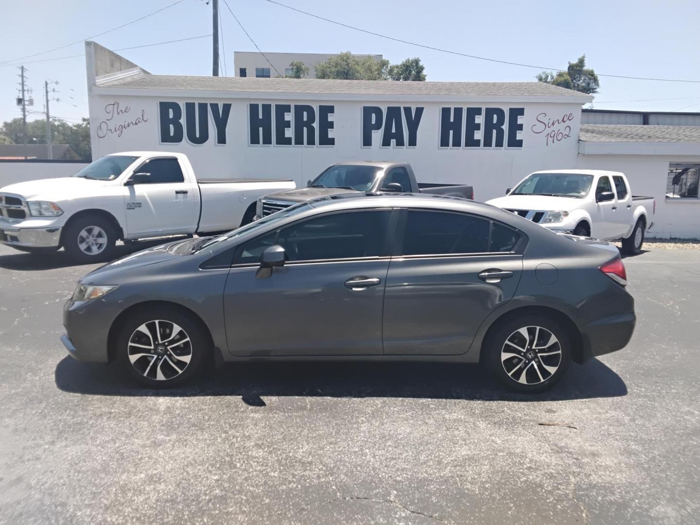 2013 GRAY /Beige Honda Civic EX Sedan 5-Speed AT (19XFB2F88DE) with an 1.8L L4 SOHC 16V engine, 5-Speed Automatic transmission, located at 6112 N Florida Avenue, Tampa, FL, 33604, (888) 521-5131, 27.954929, -82.459534 - $499 DOWN PLUS TAX & TAG.- Photo#0
