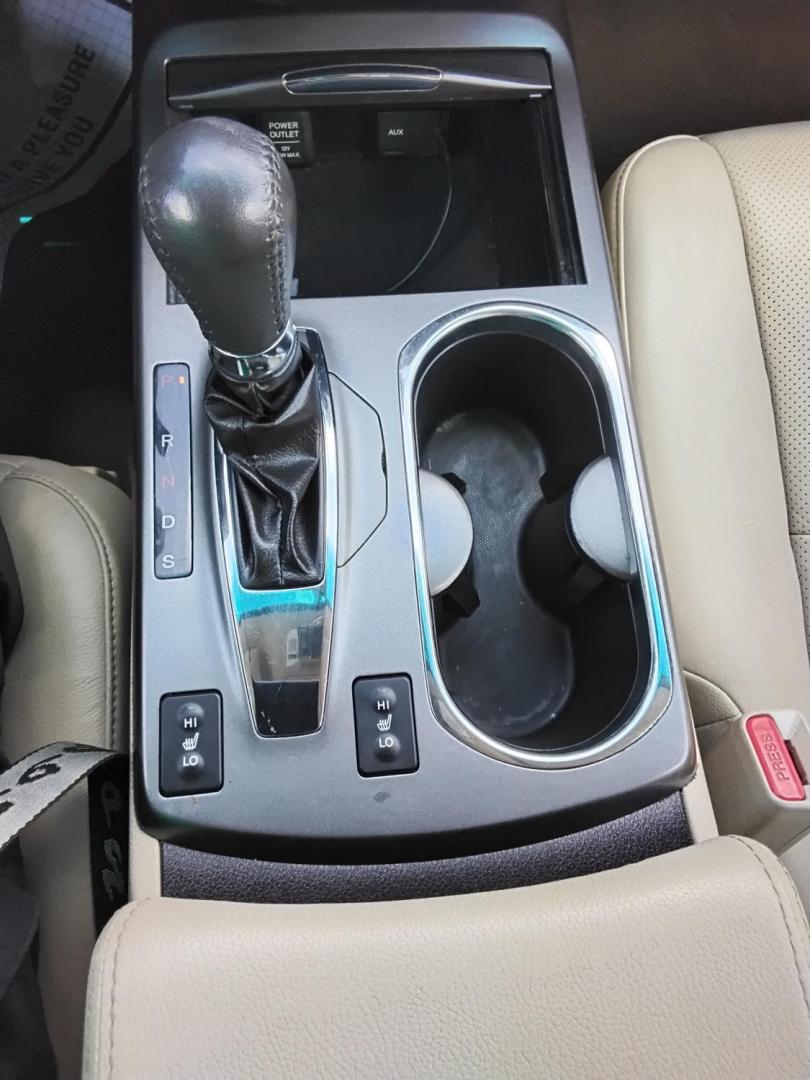 2014 BROWN /Beige Acura RDX 6-Spd AT w/ Technology Package (5J8TB3H59EL) with an 2.3L L4 DOHC 16V engine, 6-Speed Automatic transmission, located at 6112 N Florida Avenue, Tampa, FL, 33604, (888) 521-5131, 27.954929, -82.459534 - $499 DOWN PLUS TAX & TAG.- Photo#16