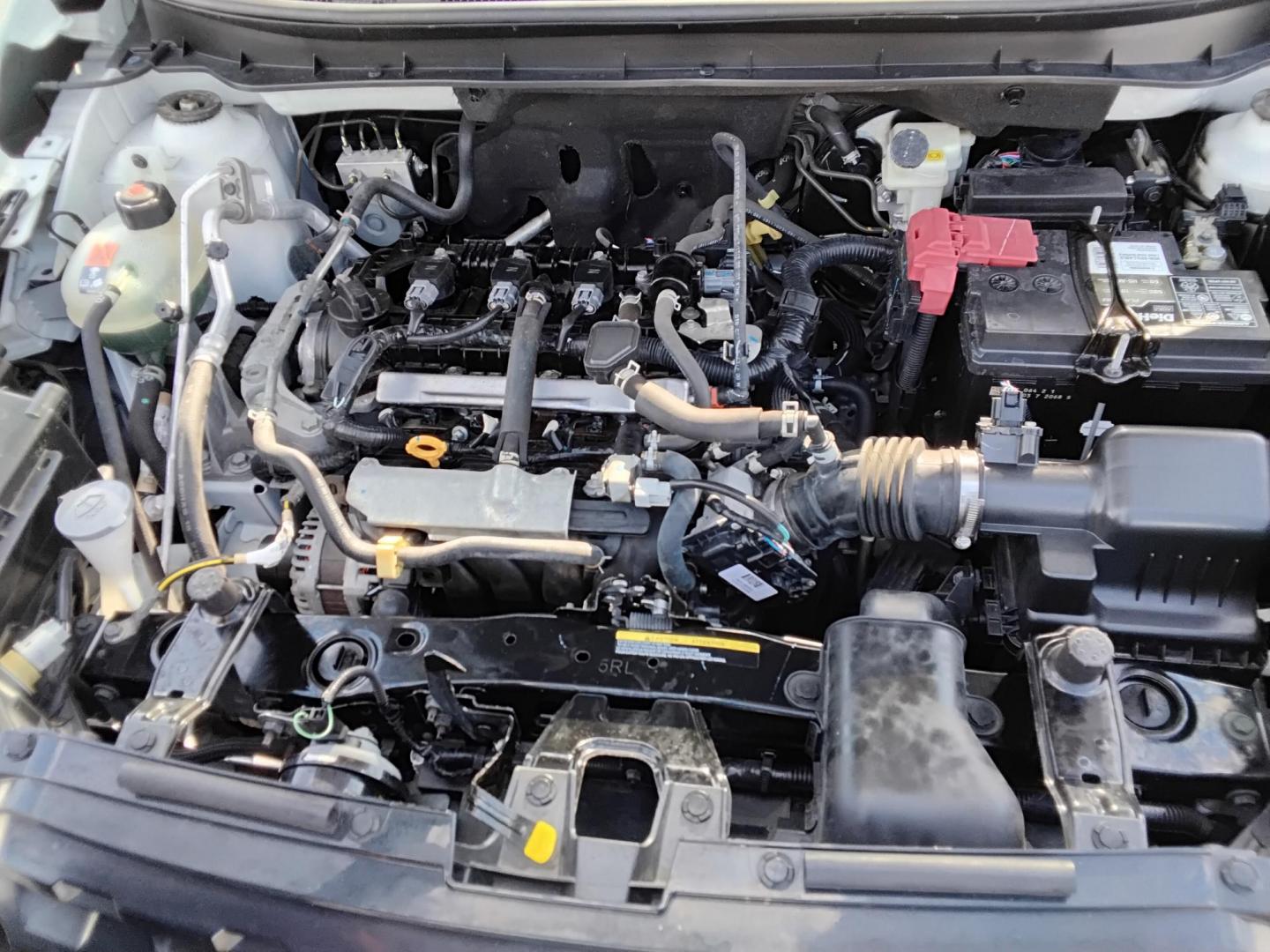 2021 White /Grey Nissan Kicks SV (3N1CP5CV8ML) with an 1.6L L4 engine, CVT transmission, located at 6112 N Florida Avenue, Tampa, FL, 33604, (888) 521-5131, 27.954929, -82.459534 - $499 DOWN PLUS TAX TAG. - Photo#12