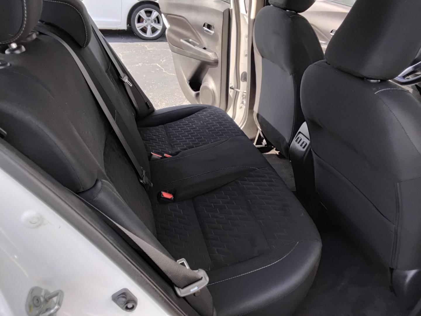 2021 White /Grey Nissan Kicks SV (3N1CP5CV8ML) with an 1.6L L4 engine, CVT transmission, located at 6112 N Florida Avenue, Tampa, FL, 33604, (888) 521-5131, 27.954929, -82.459534 - $499 DOWN PLUS TAX TAG. - Photo#10
