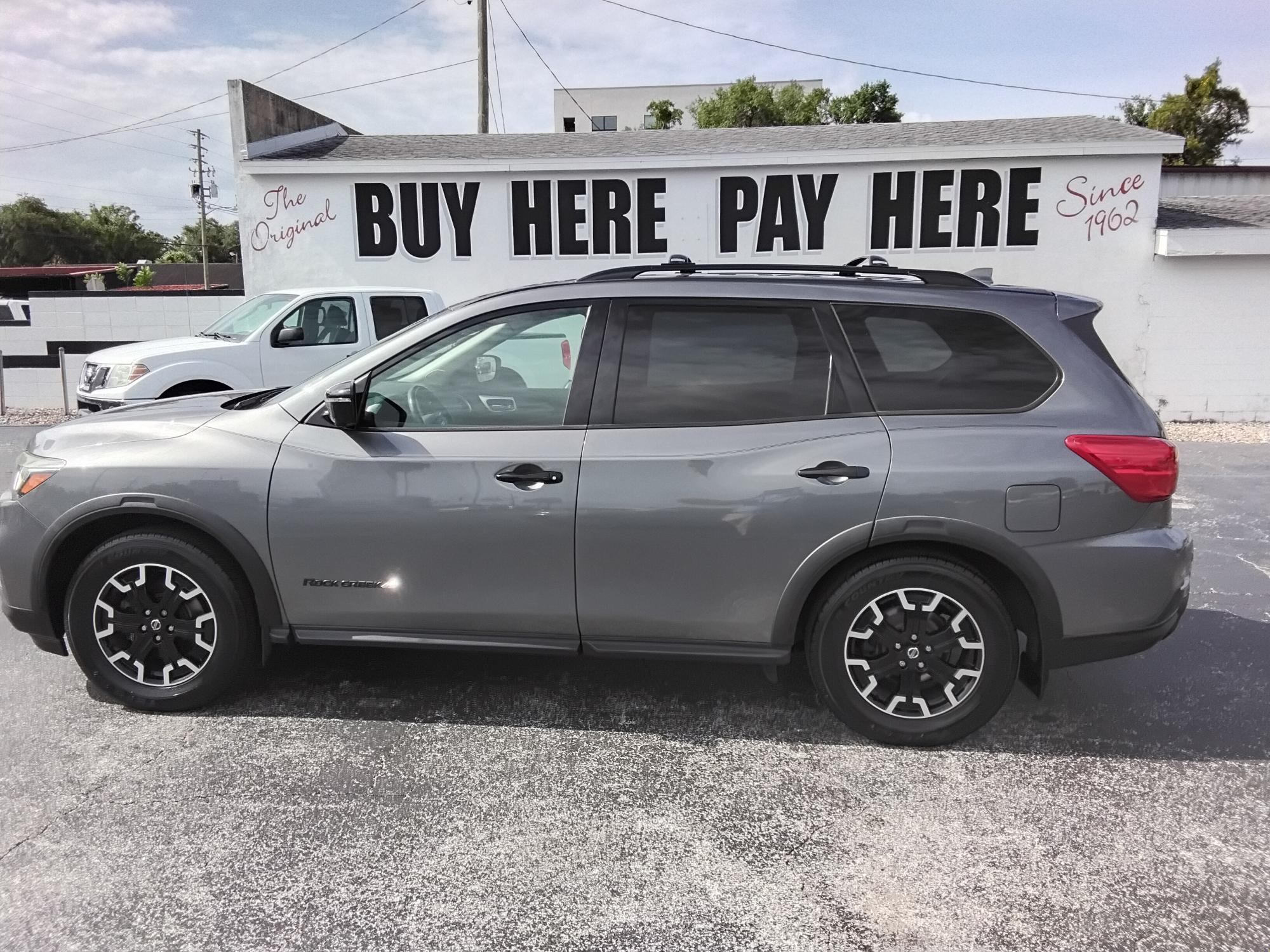 2019 Nissan Pathfinder Platinum 2WD