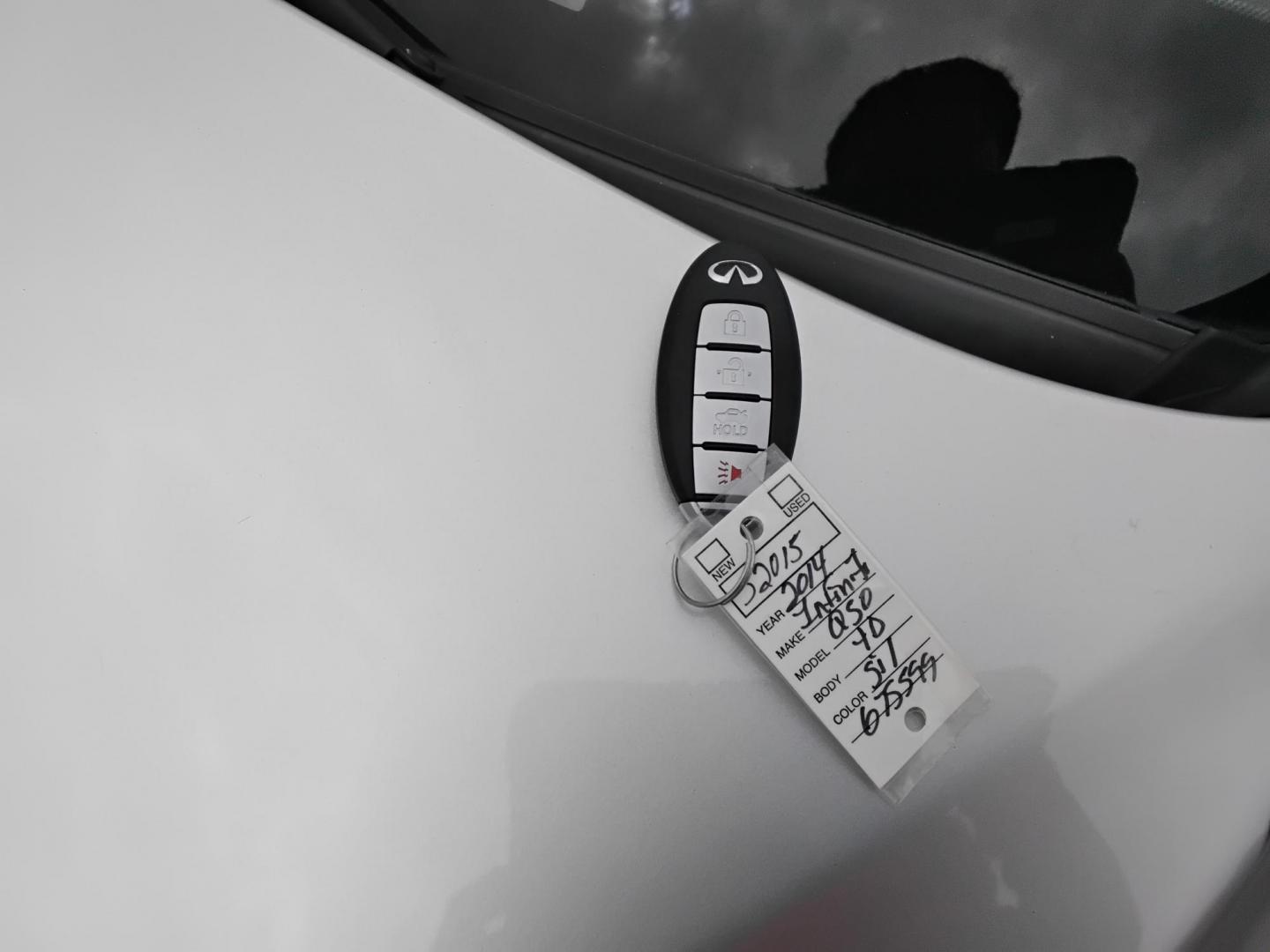 2014 SILVER /BLACK Infiniti Q50 Premium (JN1BV7AP5EM) with an 3.7L V6 DOHC 24V HYBRID engine, 7-Speed Automatic transmission, located at 6112 N Florida Avenue, Tampa, FL, 33604, (888) 521-5131, 27.954929, -82.459534 - $499 down plus tax & tag. - Photo#10